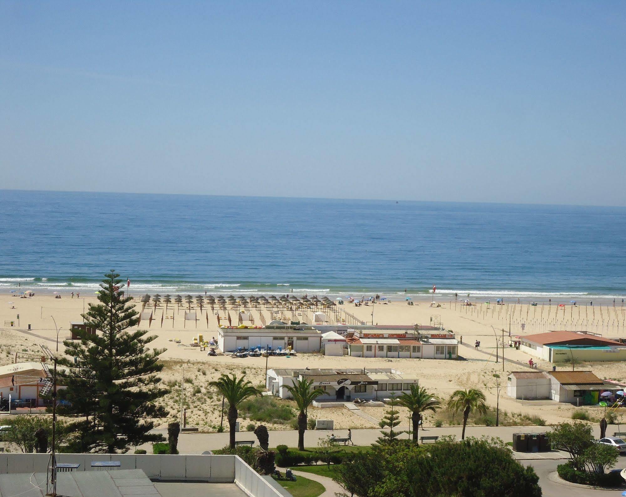 Hotel Apartamento Foz Atlantida Monte Gordo Eksteriør bilde